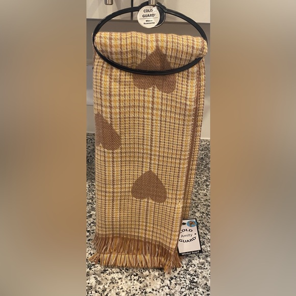 Women's Scarf with Hearts - Picture 2 of 8